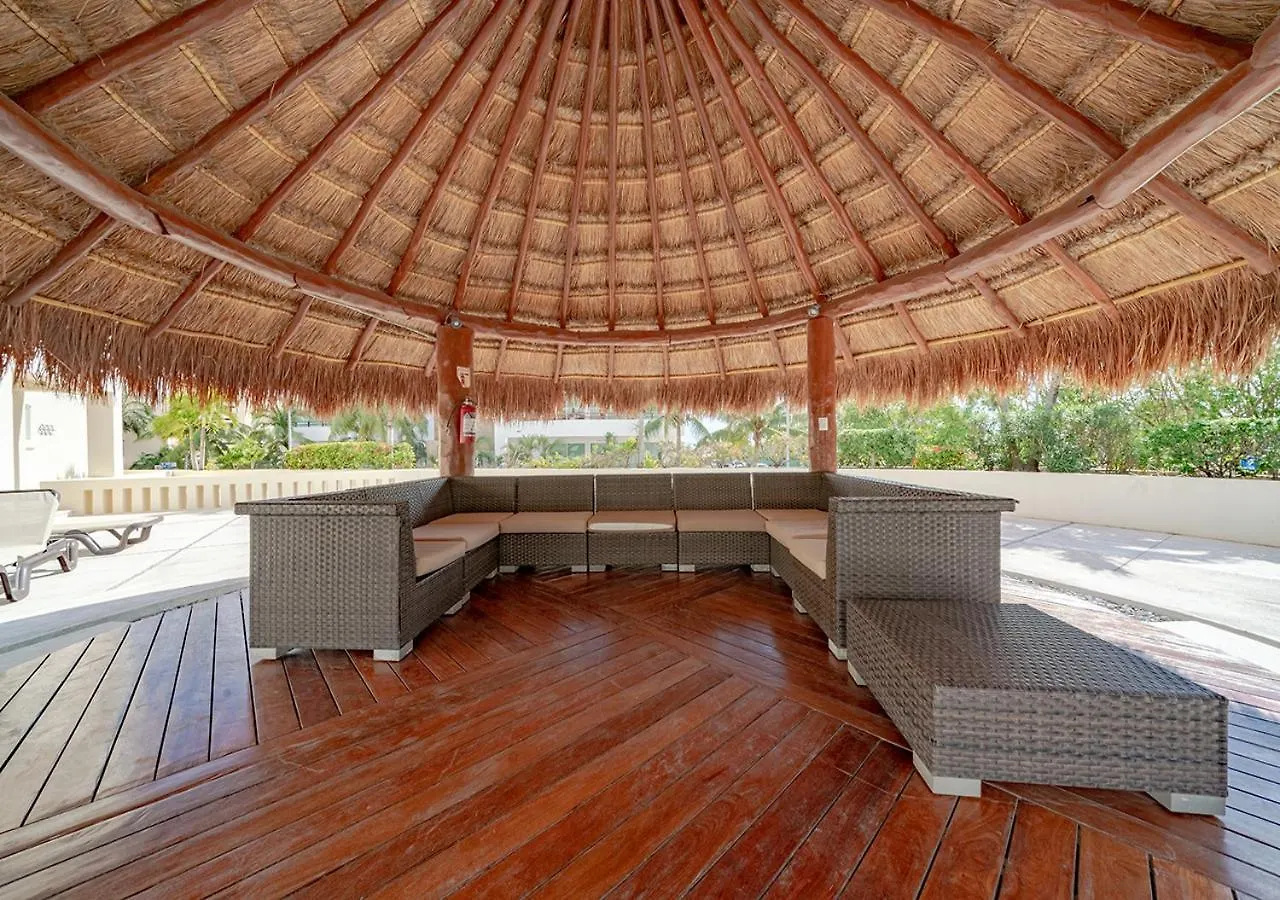 Condo Sol 6 - 3 Bedroom Condo Only 1 Block From Coco Beach - At Luna Maya Condos Playa del Carmen 0*,